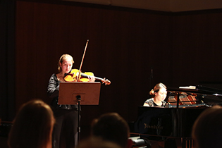 Carla Usberti, Viola und Ji Young Han, Klavier