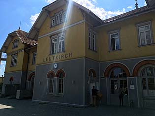 Der Bahnhof