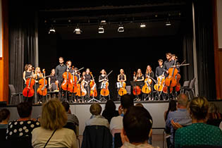 2nd Final Concert: All Cellists with a hymnus by Julius Klengel