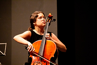 Jana Morgenstern, violoncello