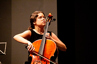 Jana Morgenstern, Violoncello