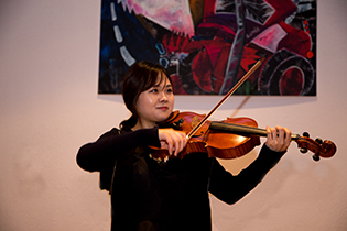 Gaeun Song, viola