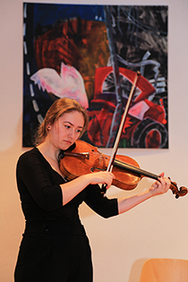 Carla Usberti, viola