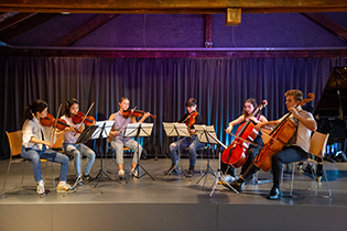 dress rehearsal Schickedanz-sextet