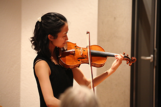 Haruka Ouchi, violin