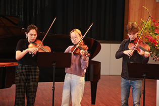 dress rehearsal viola ensemble