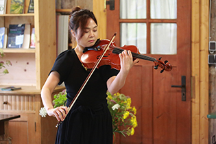 Gaeun Song, Viola