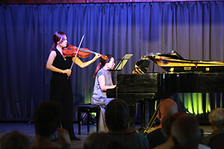 Gaeun Song, viola and Ji Young Han, piano